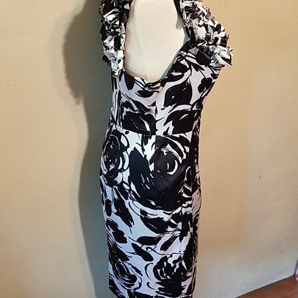 NWOT cocktail dress white house black market - Picture 3 of 8